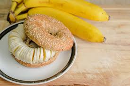 banana-with-bagel